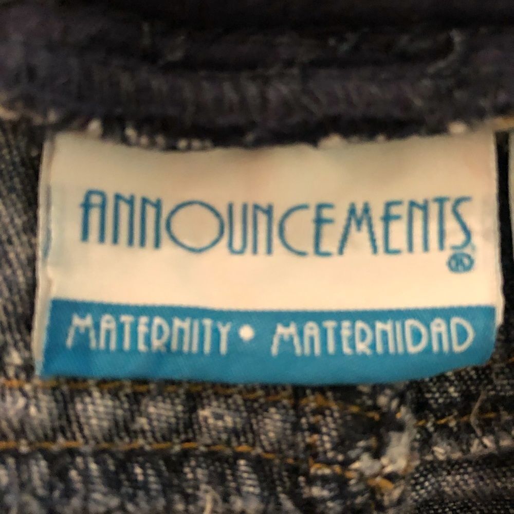 Announcements Maternity capris - Picture 3 of 4